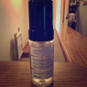 Davines liquid spell
